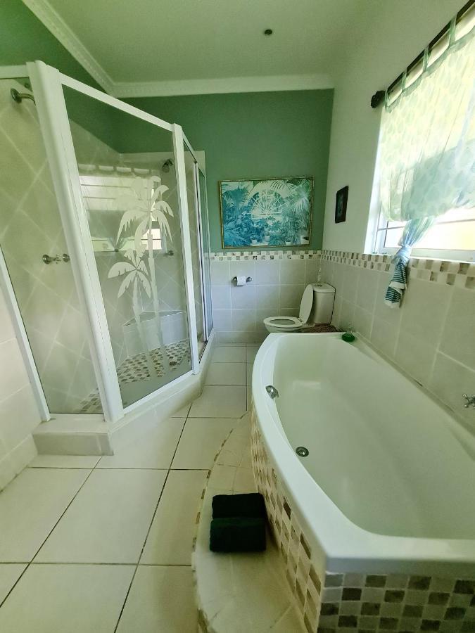 Shaka'S Seat Guesthouse Балліто Екстер'єр фото